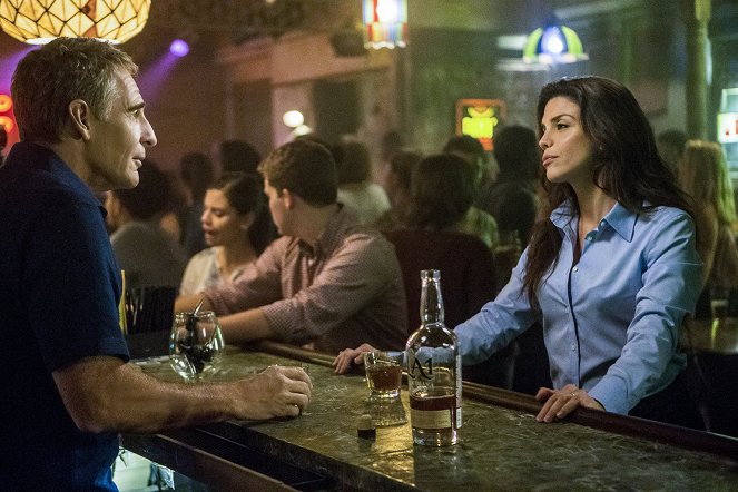 NCIS: New Orleans - Season 3 - Suspicious Minds - Filmfotók - Scott Bakula, Vanessa Ferlito