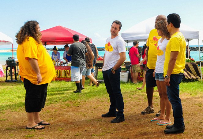 Hawaii Five-0 - Season 5 - Ua 'aihue - Photos - Jorge Garcia, Alex O'Loughlin