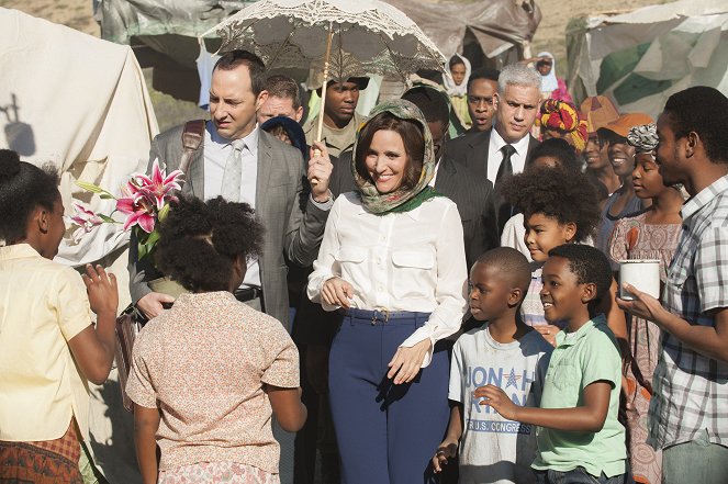 Veep - Qatar - Photos - Tony Hale, Julia Louis-Dreyfus