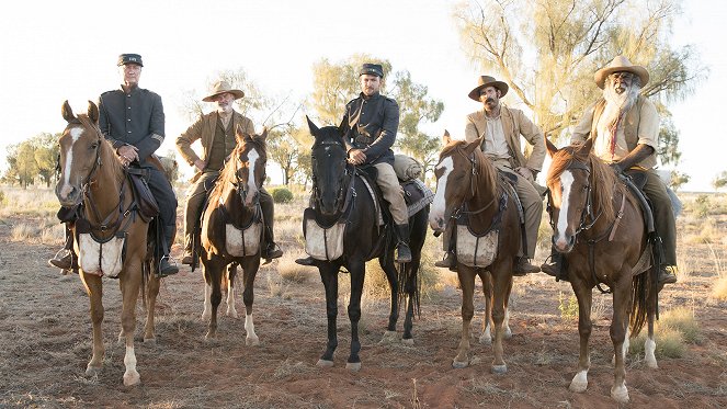 Sweet Country - De la película - Bryan Brown, Sam Neill