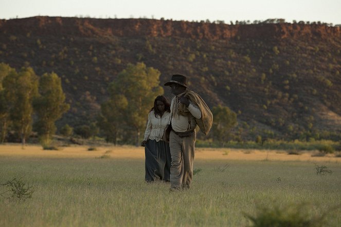 Sweet Country - Do filme - Natassia Gorey Furber, Hamilton Morris