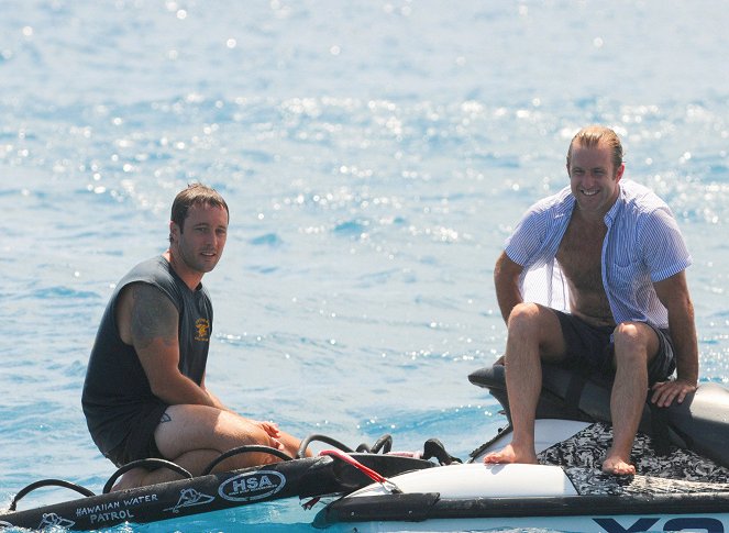Hawaii Five-0 - Zwei Männer, ein Boot - Filmfotos - Alex O'Loughlin, Scott Caan