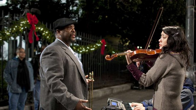 Treme - Right Place, Wrong Time - Filmfotók - Wendell Pierce, Lucia Micarelli
