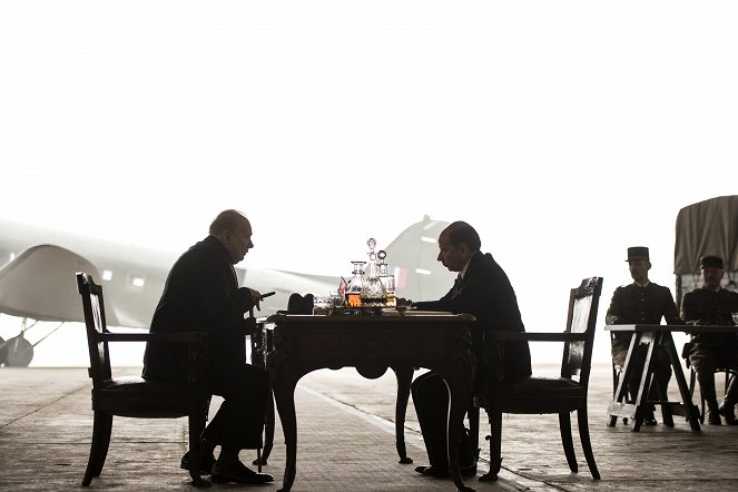 Darkest Hour - Photos - Gary Oldman