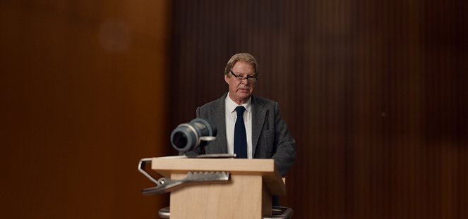 Zmenšovanie - Z filmu - Rolf Lassgård