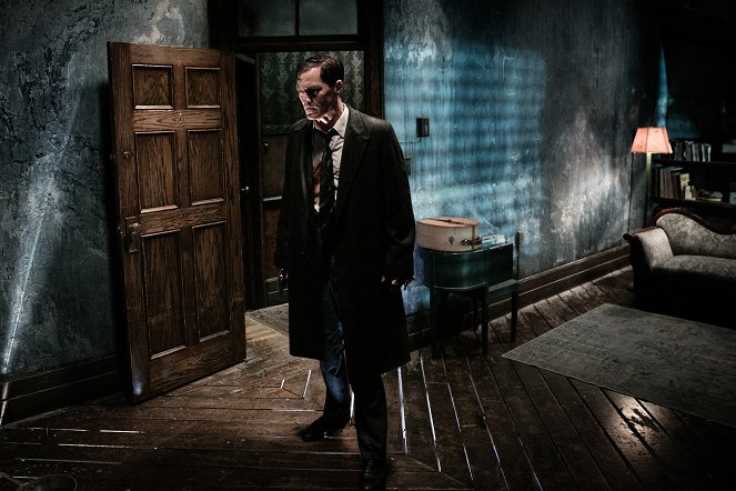 The Shape of Water - Photos - Michael Shannon