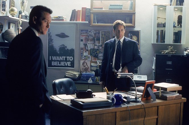 The X-Files - Vienen - Van film - Robert Patrick, David Duchovny