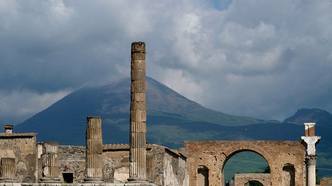 Pompeii with Michael Buerk - Photos