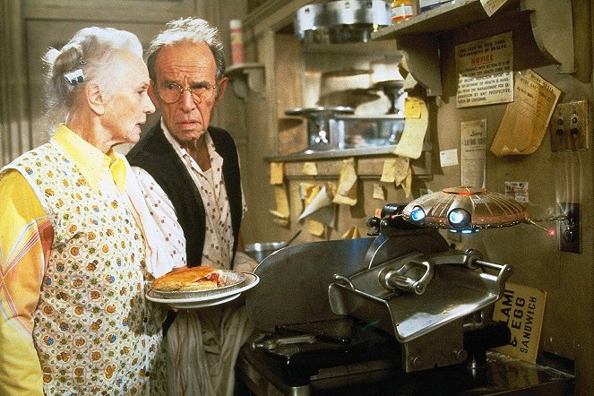 *batteries not included - Van film - Jessica Tandy, Hume Cronyn