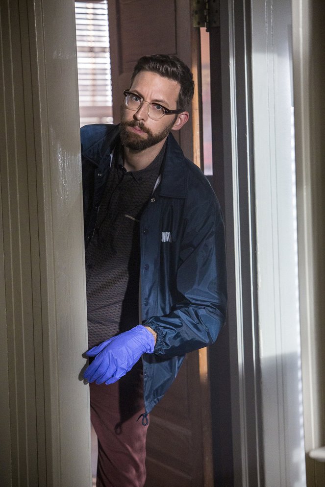 NCIS: New Orleans - Course Correction - Do filme - Rob Kerkovich