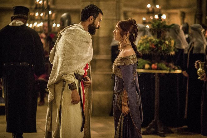 Knightfall - The Black Wolf and the White Wolf - Van film - Tom Cullen, Olivia Ross