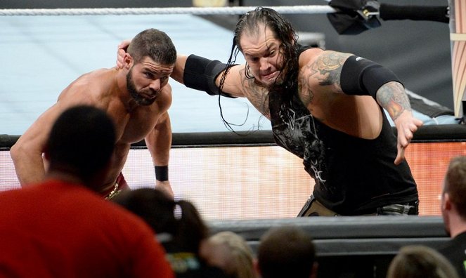WWE Clash of Champions - Photos - Robert Roode Jr., Tom Pestock