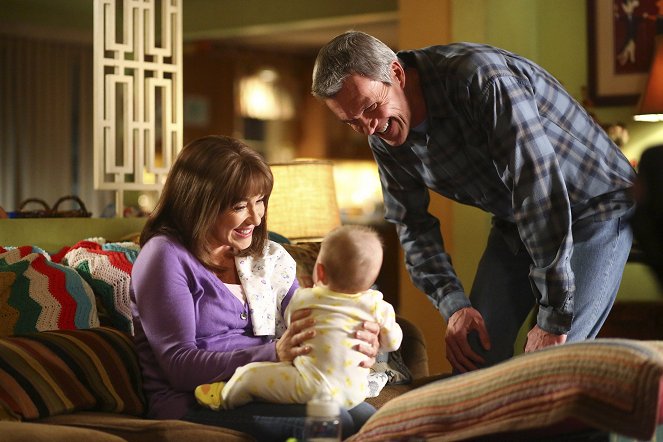 The Middle - Ovary and Out - Photos - Neil Flynn, Patricia Heaton