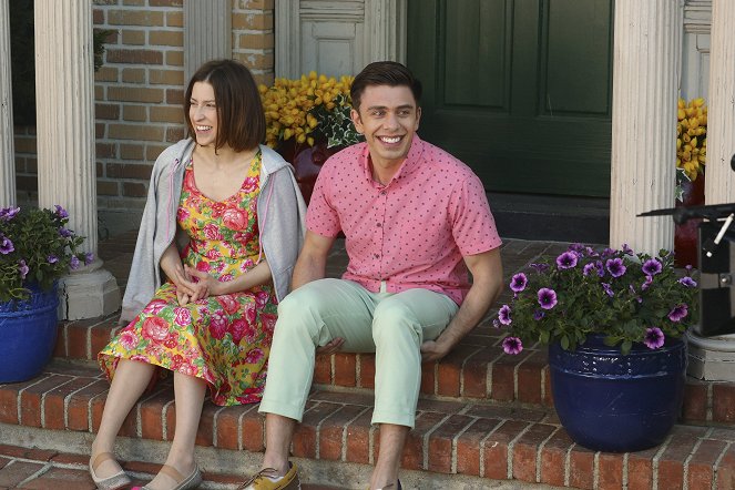 The Middle - The Final Final - Film - Eden Sher, Brock Ciarlelli