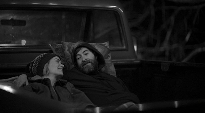 Blue Jay - Filmfotos - Sarah Paulson, Mark Duplass