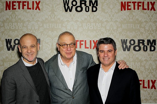 Wormwood - De eventos - New York Launch Party for the Netflix Original Story "Wormwood" at The Campbell on December 12, 2017