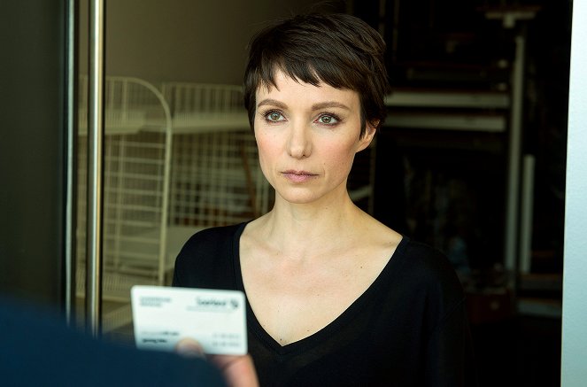 Tatort - Season 49 - Mord Ex Machina - Film - Julia Koschitz