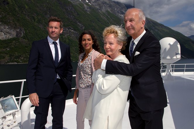 Kreuzfahrt ins Glück - Hochzeitsreise nach Norwegen - Do filme