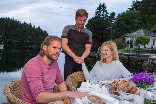Kreuzfahrt ins Glück - Hochzeitsreise nach Norwegen - Do filme
