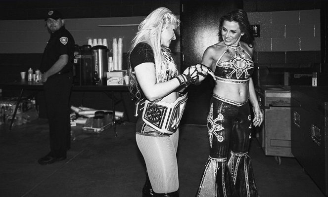 WWE Royal Rumble - Making of - Lexi Kaufman, Mickie James
