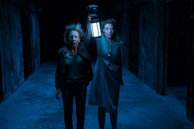 Insidious: Az utolsó kulcs - Filmfotók - Lin Shaye, Tessa Ferrer