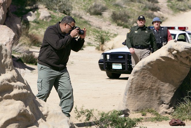 CSI: Crime Scene Investigation - The Descent of Man - Photos - Laurence Fishburne