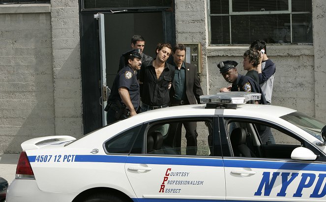 CSI: New York-i helyszínelők - Season 4 - A mélyben - Filmfotók - Eddie Cahill, Gary Sinise
