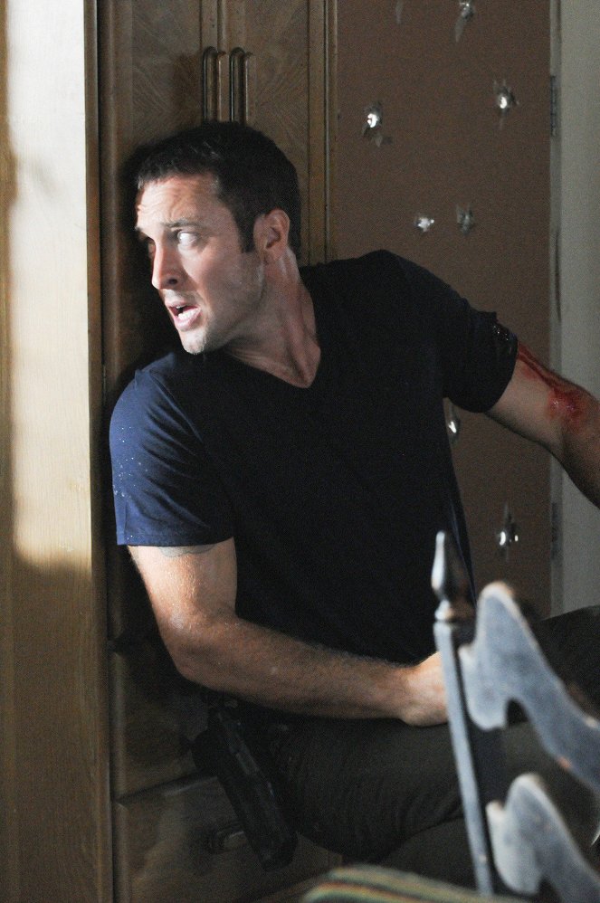 Hawaii Five-0 - Akanahe - Photos - Alex O'Loughlin