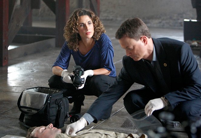 CSI: New York-i helyszínelők - Égtájak - Filmfotók - Melina Kanakaredes, Gary Sinise