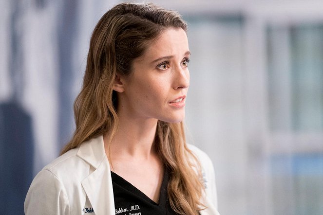 Chicago Med - Trust Your Gut - Photos - Norma Kuhling