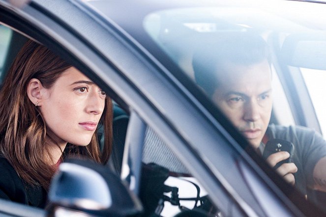 Chicago P.D. - Promise - De la película - Marina Squerciati, Jon Seda