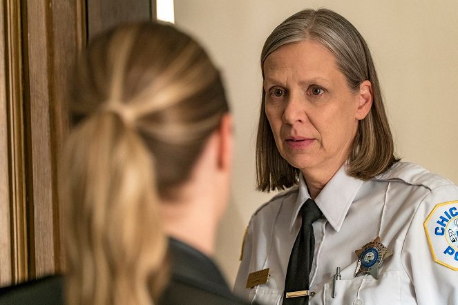 Chicago P.D. - Fork in the Road - Photos - Amy Morton