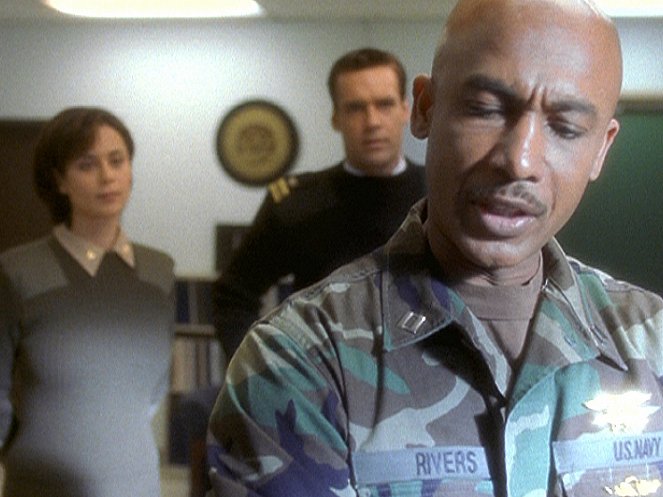 JAG, becsületbeli ügyek - Rivers hadnagy bűne - Filmfotók - Montel Williams