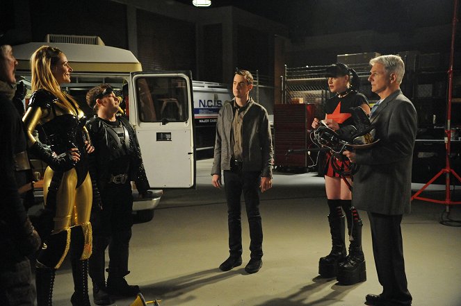 NCIS: Naval Criminal Investigative Service - Secrets - Photos - Allison McAtee, Sean Murray, Pauley Perrette, Mark Harmon