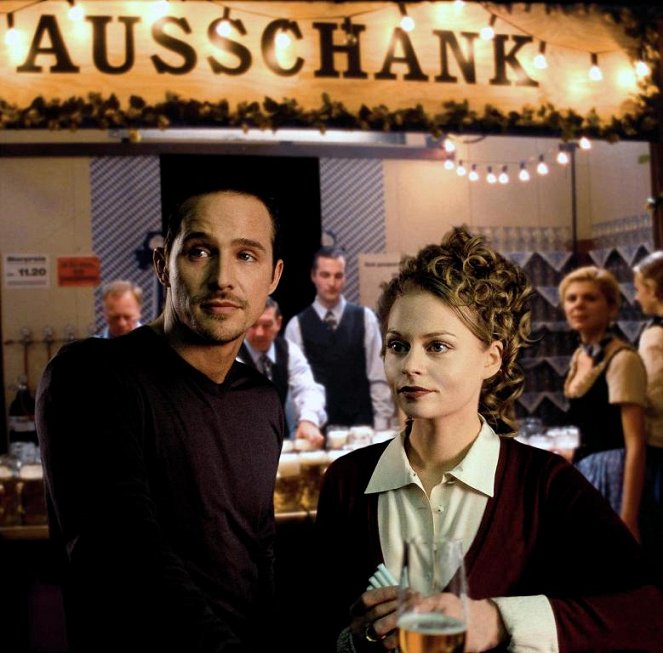 Bier - Anschlag auf das Oktoberfest - Z filmu - Andreas Brucker, Susanna Simon