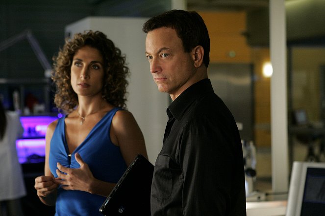 CSI: NY - Season 4 - You Only Die Once - Photos - Melina Kanakaredes, Gary Sinise
