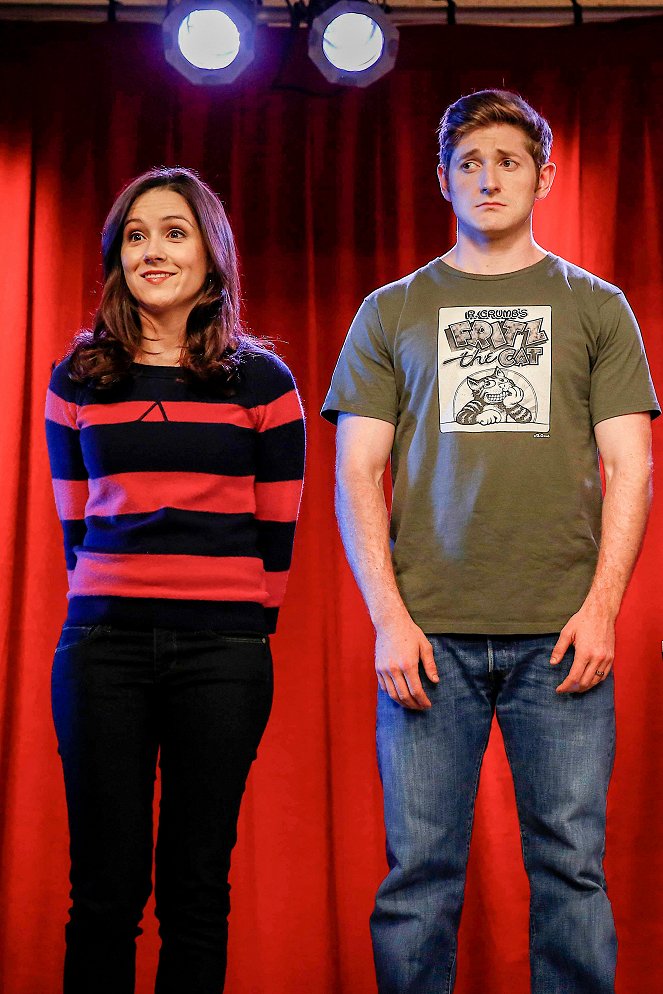 Raising Hope - Extreme Howdy's Makeover - Photos - Shannon Woodward, Lucas Neff