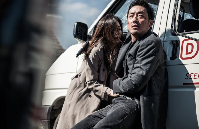 The Agent - Film - Ji-hyun Jun, Jung-woo Ha