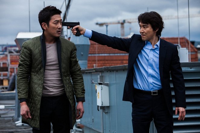 The Agent - Film - Jung-woo Ha, Suk-kyu Han