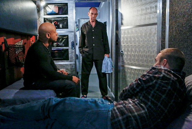 NCIS: Los Angeles - Red - Photos - LL Cool J, Miguel Ferrer