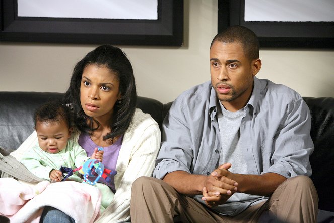 Private Practice - Season 1 - In Which Sam Receives an Unexpected Visitor... - Z filmu - Susan Kelechi Watson, Elimu Nelson