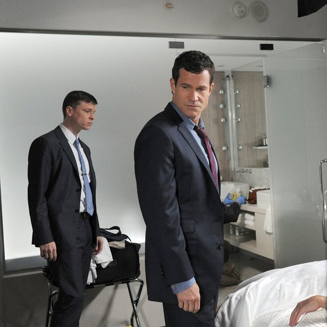 Unforgettable - Check Out Time - Photos - Kevin Rankin, Dylan Walsh