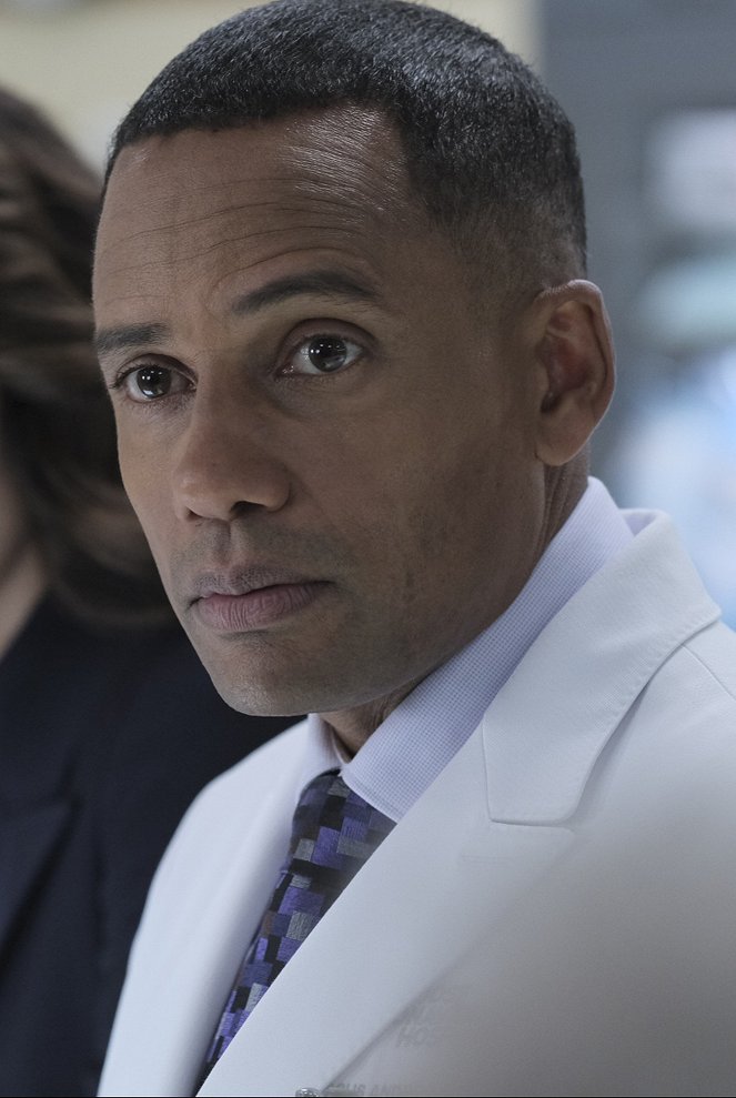 The Good Doctor - Islands: Part Two - Photos - Hill Harper