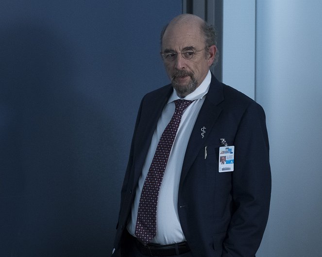 The Good Doctor - Islands: Part Two - Photos - Richard Schiff