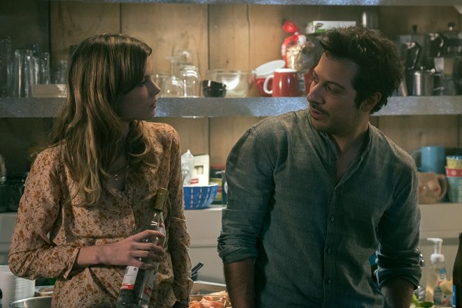 Whatever Happens - Filmfotos - Sylvia Hoeks, Fahri Yardim