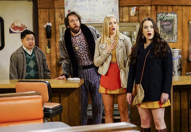 2 Broke Girls - And the About Facetime - Photos - Matthew Moy, Jonathan Kite, Beth Behrs, Kat Dennings