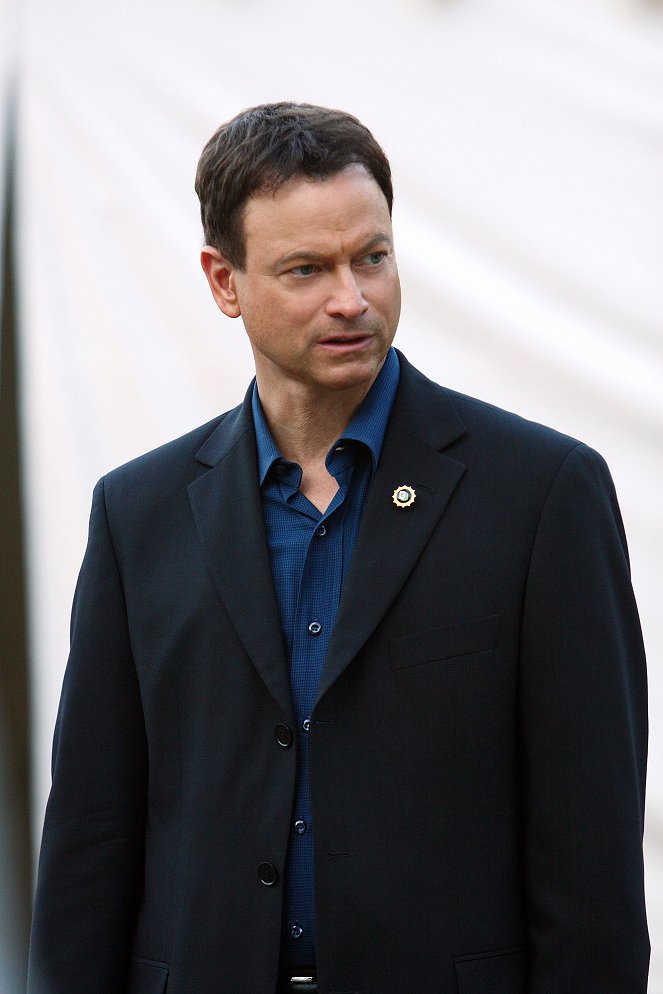 CSI: NY - One Wedding and a Funeral - Van film - Gary Sinise