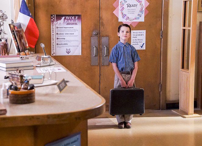 Young Sheldon - Sheldon rentre au lycée - Film - Iain Armitage
