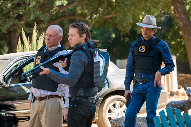 Justified - Wo ist Waldo? - Filmfotos - Nick Searcy, Jacob Pitts, Timothy Olyphant