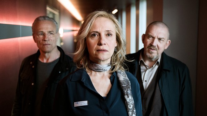 Tatort - Bausünden - De la película - Klaus J. Behrendt, Alexandra von Schwerin, Dietmar Bär